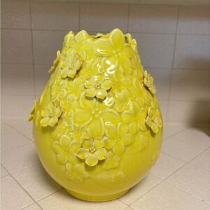 Three hands corp. Yellow Floral  Vase